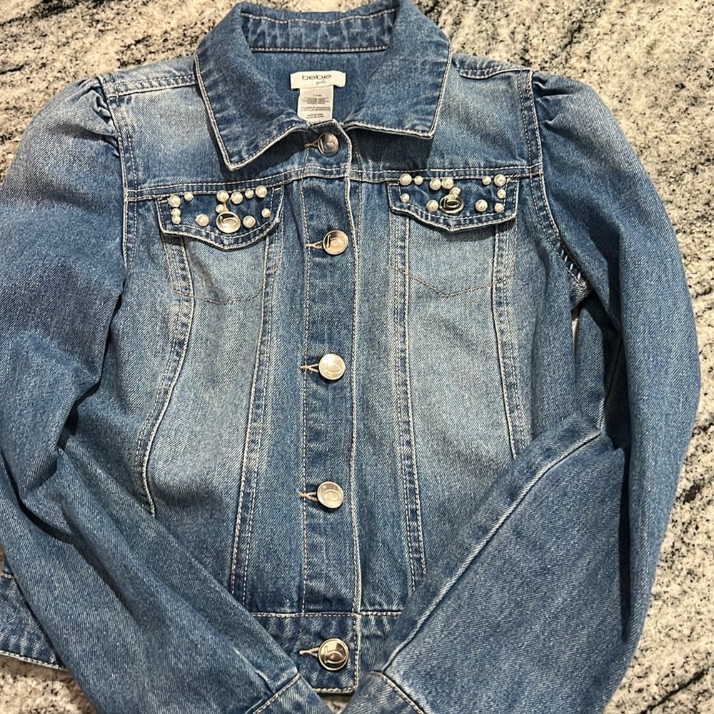 Girls Bebe jean jacket excellent condition! Sz 14